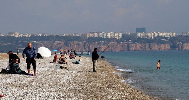 Yaz bir türlü bitmiyor