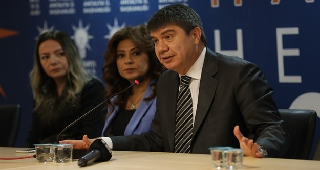 Ak Parti'de teşkilat içi eğitimler başladı