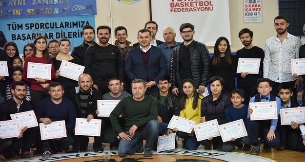 Alanya Belediyesi’nden zeybek kursu