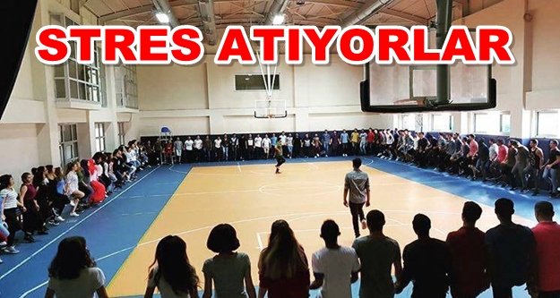 Alanyalı gençler tatilde spora doydu