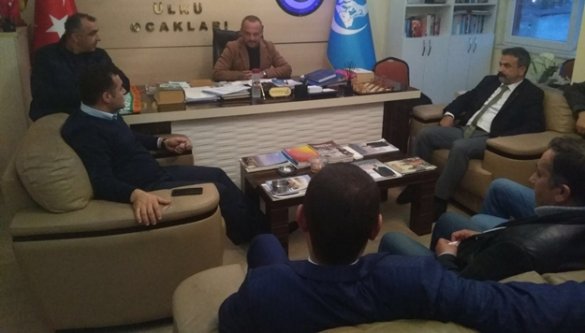 Alanyalı ülkücüler Türk askerlerine dua ettiler