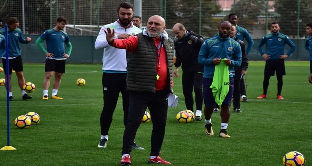Alanyaspor Kasımpaşa'ya bileniyor