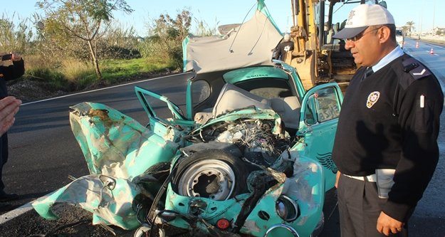 Aracın ön bölümünde bulunan stepne, sürücüyü ölümden kurtardı