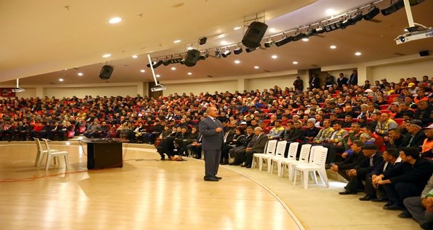 Belediye’den taşeronlara kadro semineri