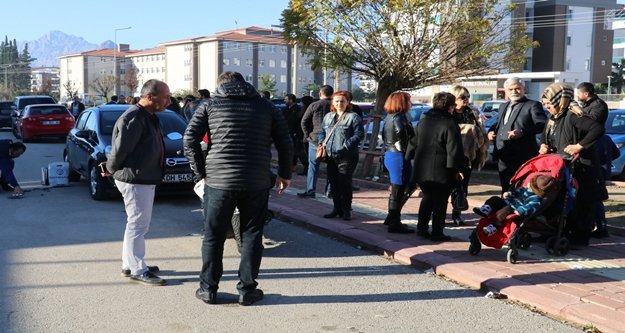 Özel okula haciz iddiası velileri ayaklandırdı