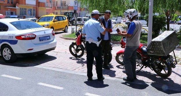 Polisten motosiklet uygulaması