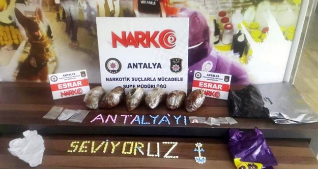 Uyuşturucu baskını: 8 kişi gözaltında