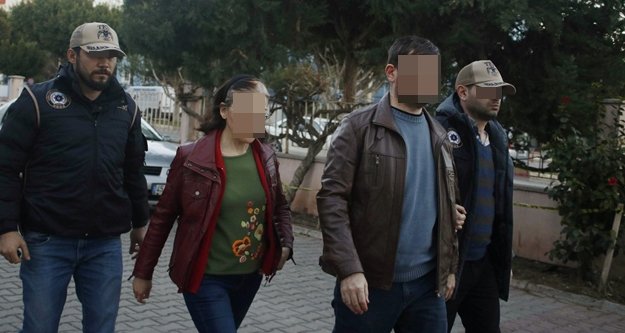Vitrin arkasında yakalanan FETÖ firarisi eski savcı tutuklandı