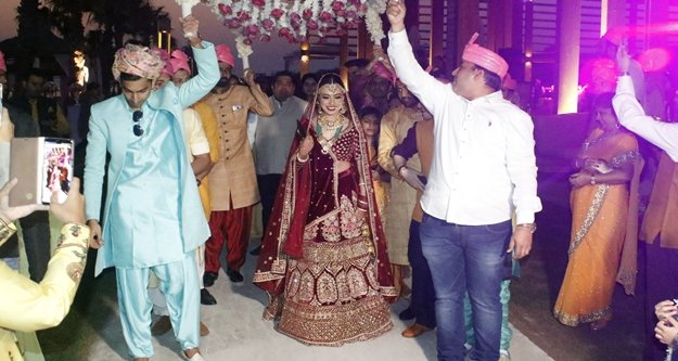 1 milyon dolarlık Hint düğünü