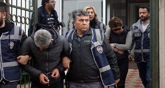 Başındaki kasketi çıkarttı, polis düğmeye bastı