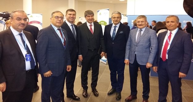 Başkan Türel DSÖ Belediye Başkanları zirvesine katıldı
