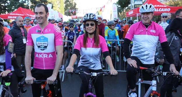 Başkan Türel farkındalık için pedal çevirdi