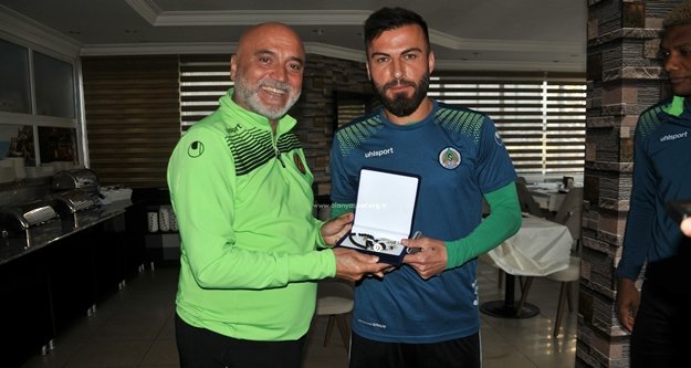 Berkan Emir’e doğum günü sürprizi