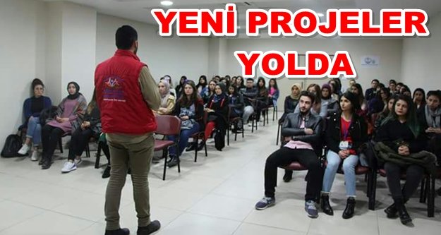 Gençlik Merkezinde işaret dili toplantısı