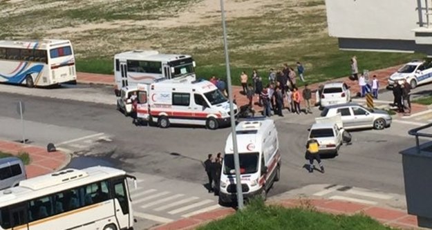 Komşuda trafik kazası: 3 yaralı var