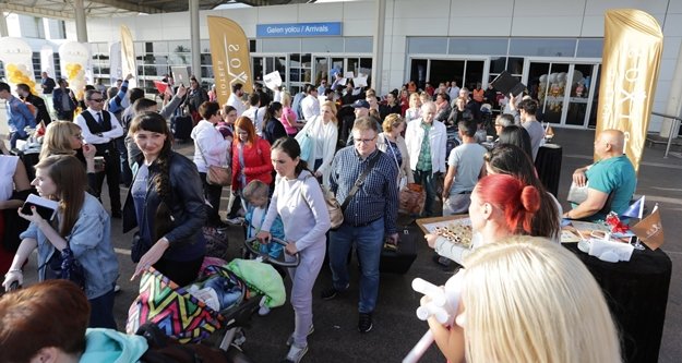 Ocak ayı 14 milyonluk turist hedefi için umut verdi