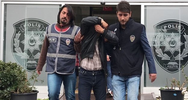 Yaşlı adama şantajla gasp girişimi