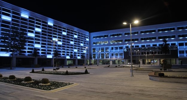 Büyükşehir Belediyesi ışıklarını çevre için kapatıyor