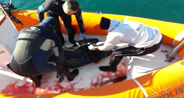 İki gündür aranan gencin cesedi denizde bulundu