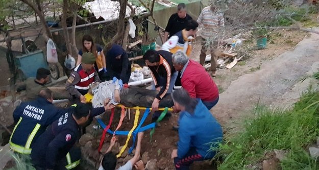 Manavgat’ta göçük: 1 ölü, 1 yaralı