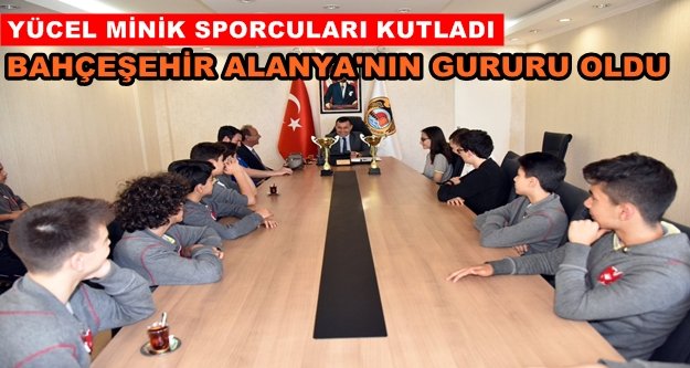 Şampiyonlardan Başkan Yücel'e ziyaret