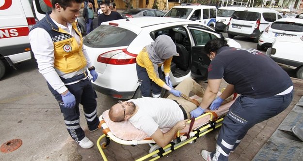 Silahlı alacak verecek kavgası: 1 yaralı