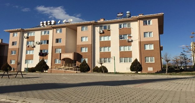 Türel'den TOKİ evlerine balkon müjdesi