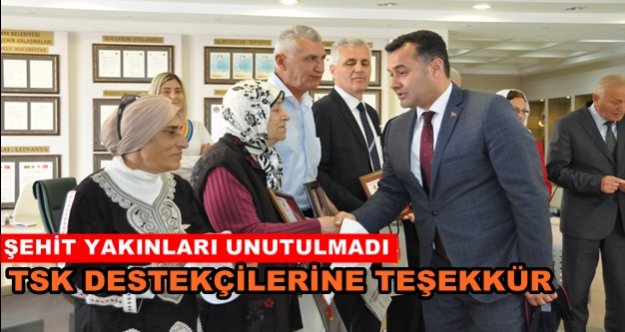 Alanya Belediyesi'nden anlamlı plaket