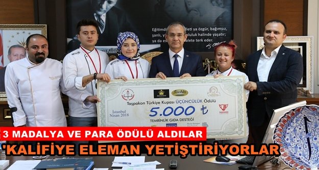 ALKÜ'lü aşçılar üçüncü oldular