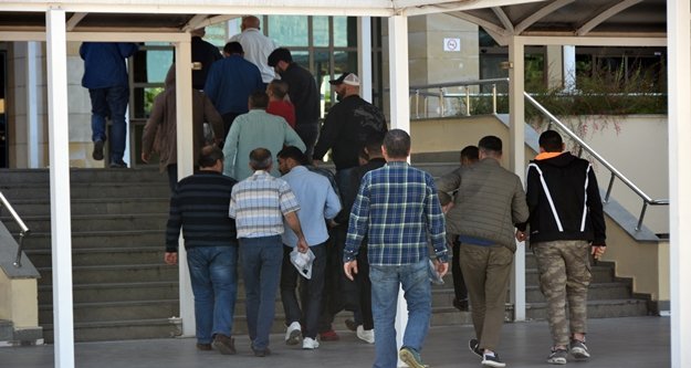 Gözaltına alınan 60 şüpheliden 42'si tutuklandı