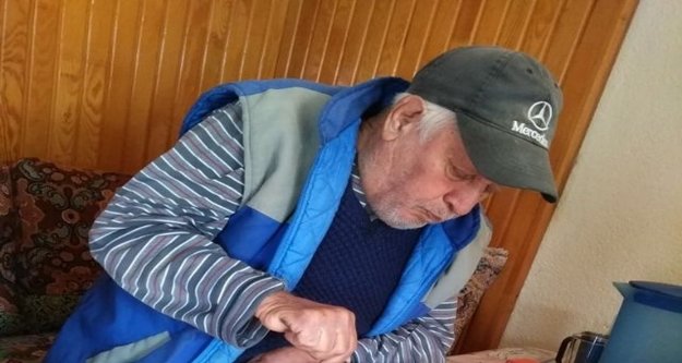 Kayıp olarak aranan adamın cesedi evinin önünde bulundu