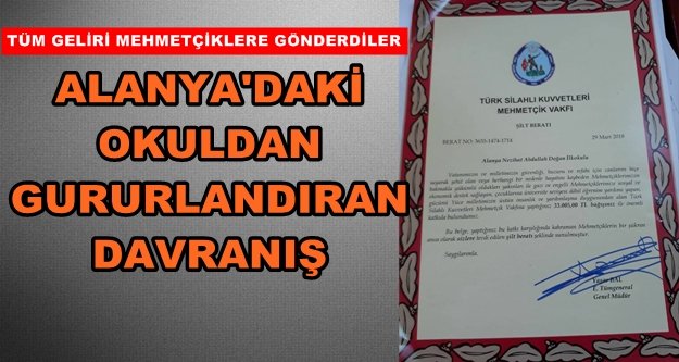 Mehmetçik Vakfı o okula plaket gönderdi