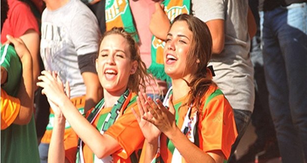 Alanyaspor'dan dev kampanya! Ücretsiz maç keyfi