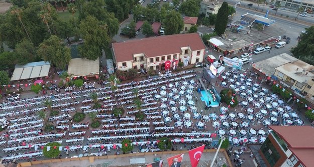 Gazipaşa'da 10 Bini aşkın kişi iftarda buluştu