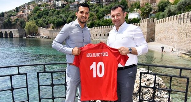 Plajın şampiyonu Alanya için ter dökecek