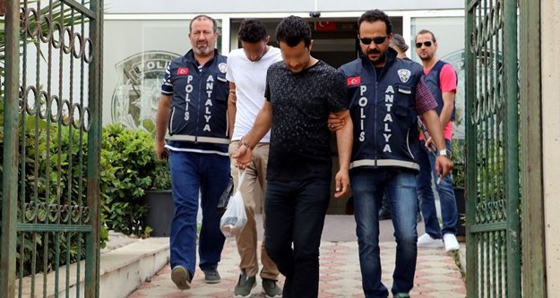 Sahte dolarla alışveriş yapan İranlılar kaçamadı