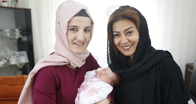 Türel’den Ebru bebeği ziyaret