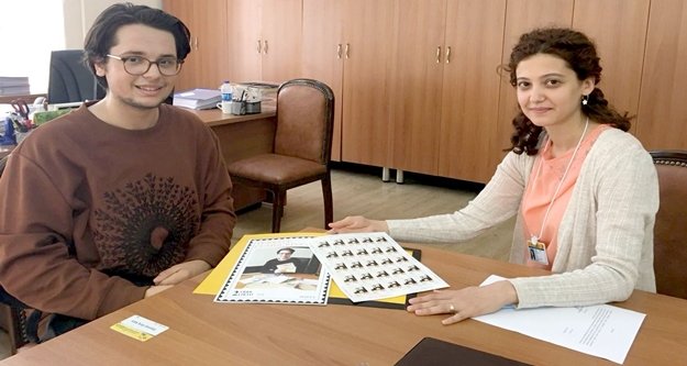 Üniversite öğrencisi adına pul basıldı