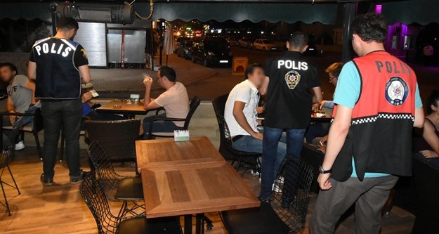 Yabancı uyruklu aranan şahıslara uygulama