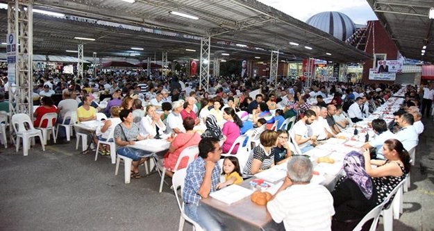 Alanya CHP iftarda bir araya geldi