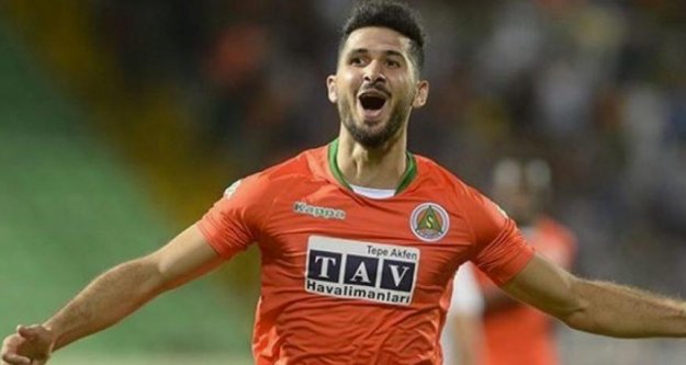 Alanyaspor'dan flaş Emre Akbaba açıklaması