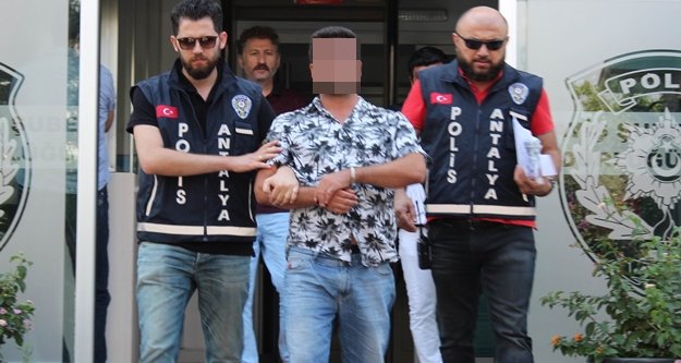 Antalya'dan Almanya'ya FETÖ dolandırıcılığı