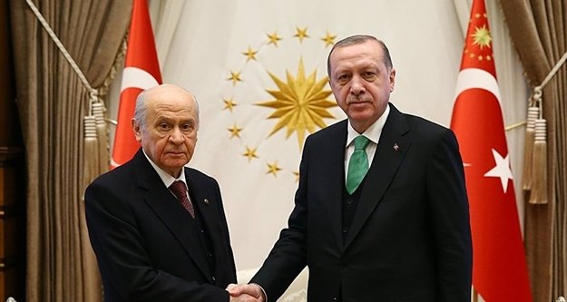 Bahçeli, Erdoğan'ı arayarak tebrik etti