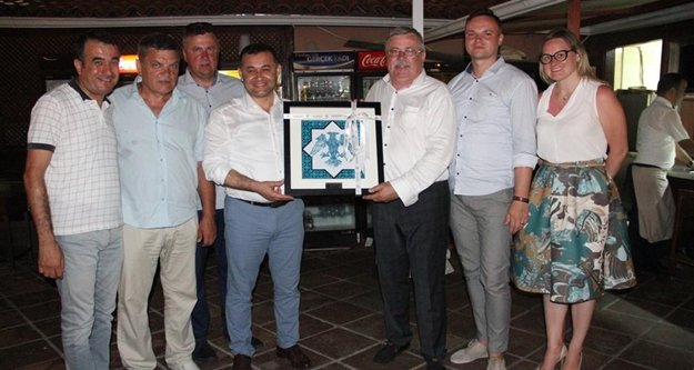 Kardeş şehirlerden festivale yoğun ilgi