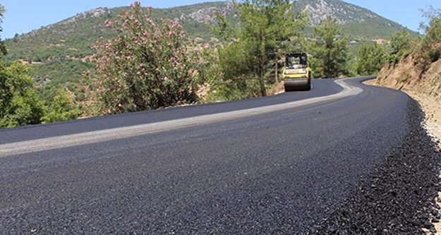 Komşuya 21 kilometre asfalt