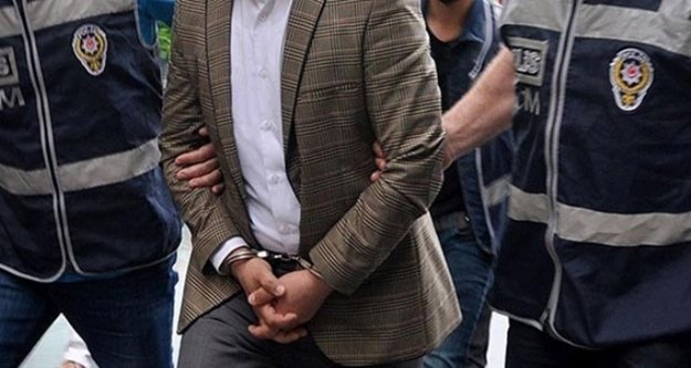 Oy kullanan FETÖ şüphelisi eski 3. sınıf Emniyet Müdürü gözaltına alındı