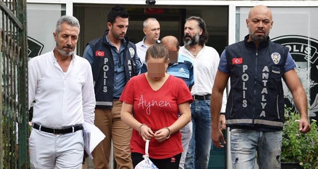 Randevu alarak doktoru gasp eden çift yakalandı