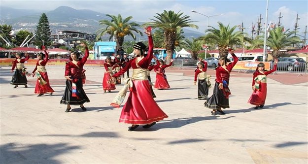 Turizm ve Sanat Festivali'nde büyük eğlence
