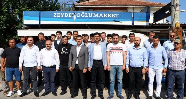 Türk bayrağının asılı olduğu market saldırısına ülkücülerden sert tepki