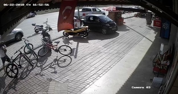 Yayanın dalgınlığı az kalsın canına mal oluyordu